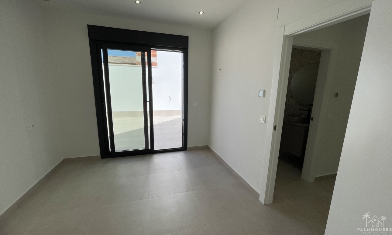 Nueva construcción  - Villa - Heredades