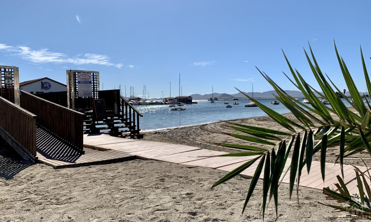 Nueva construcción  - Villa - Los Alcazares - Playa la Atascadera