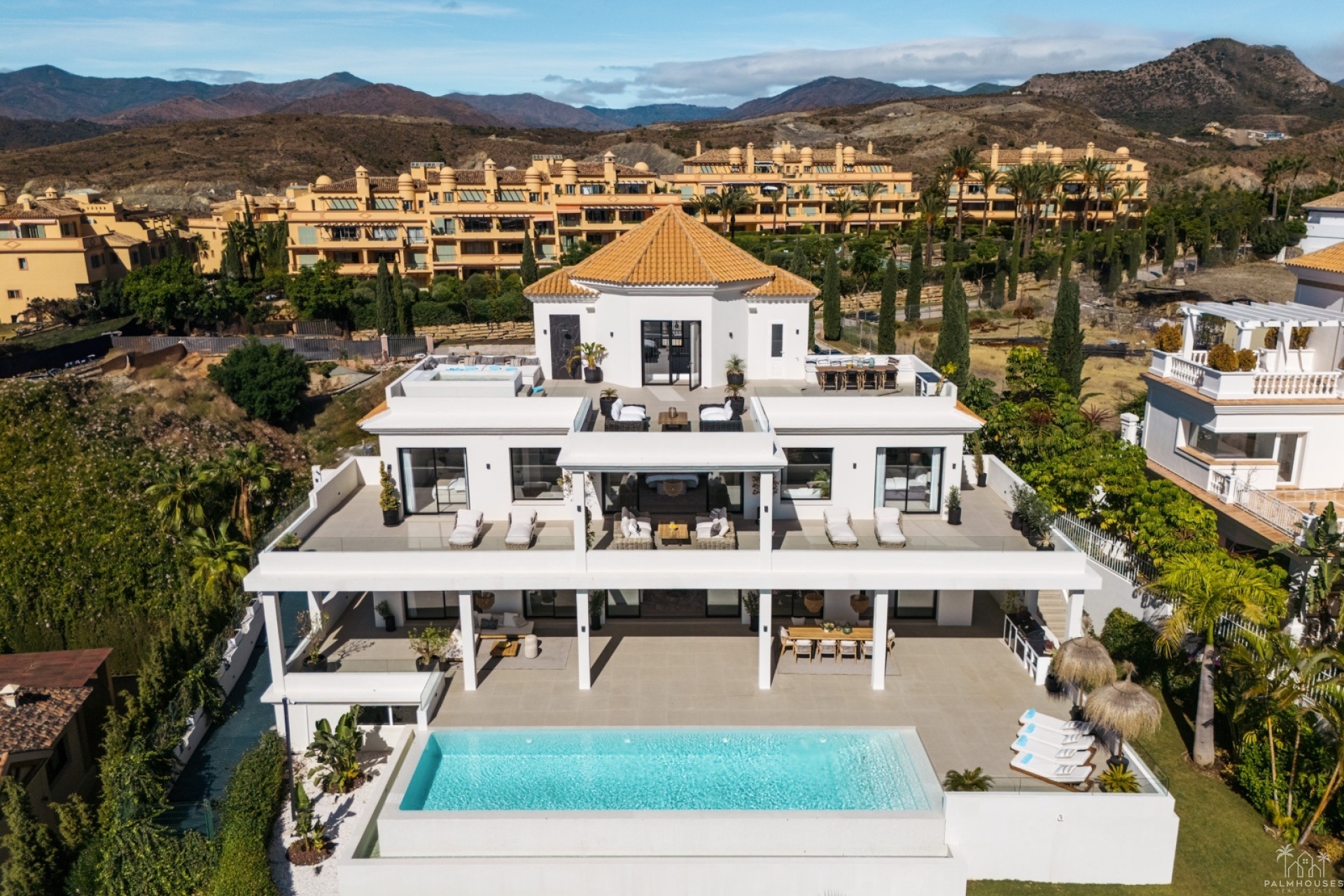 Nueva construcción  - Villa - Malaga - Marbella
