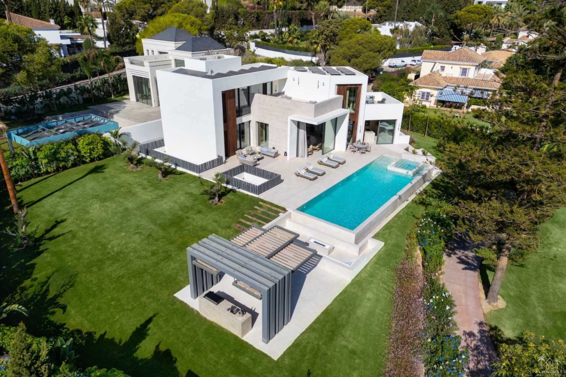 Nueva construcción  - Villa - Malaga - Marbella