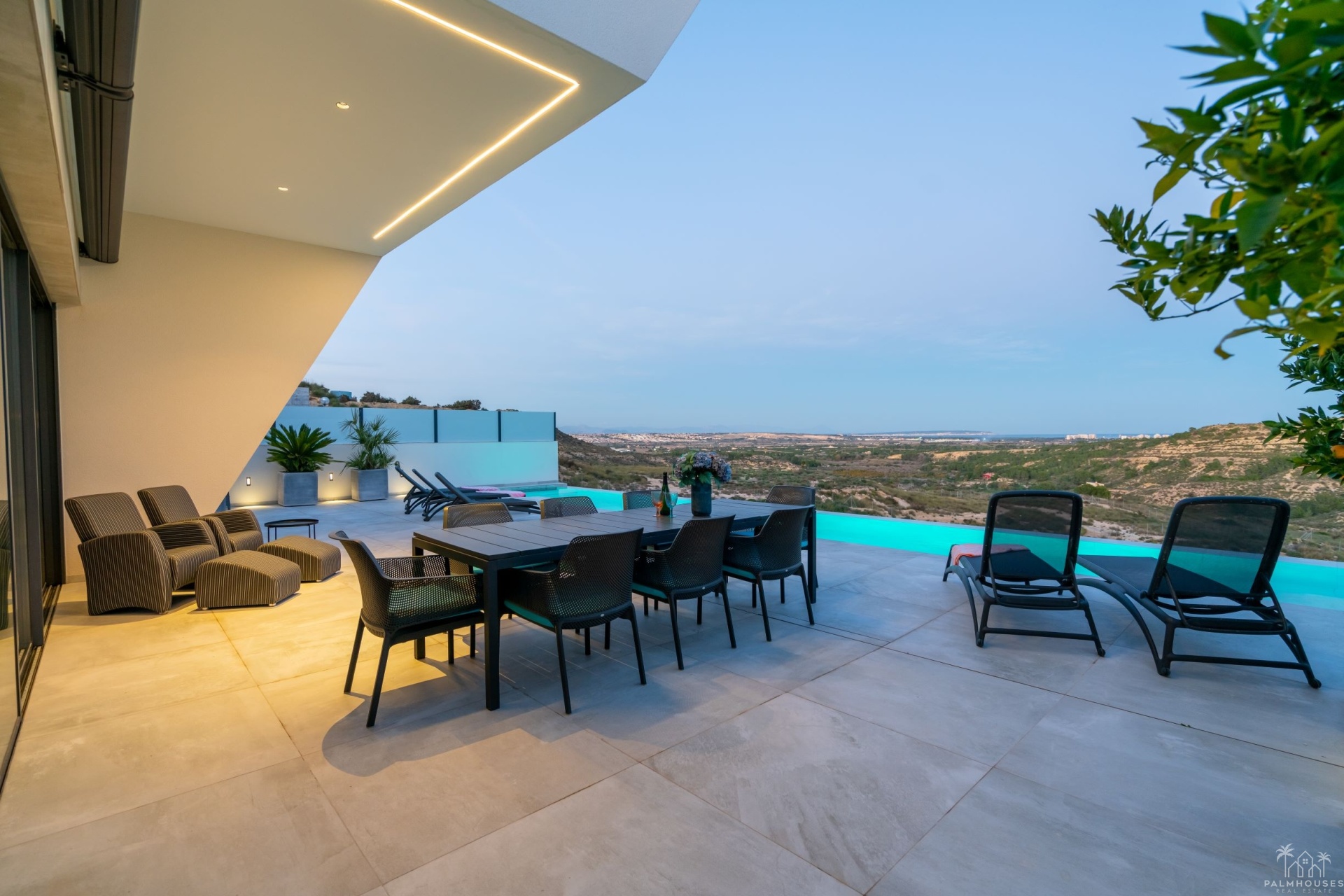 Nueva construcción  - Villa - Rojales