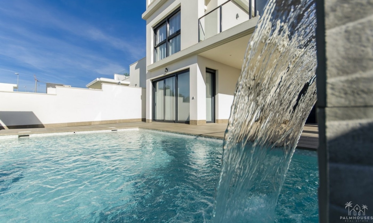 Nueva construcción  - Villa - San Miguel de Salinas - 
