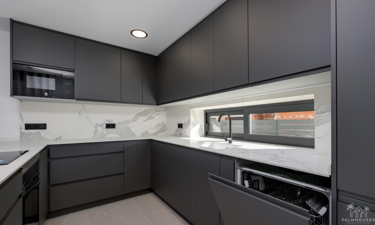 Nueva construcción  - Villa - Torrevieja - Parque Acuático - Sector 25
