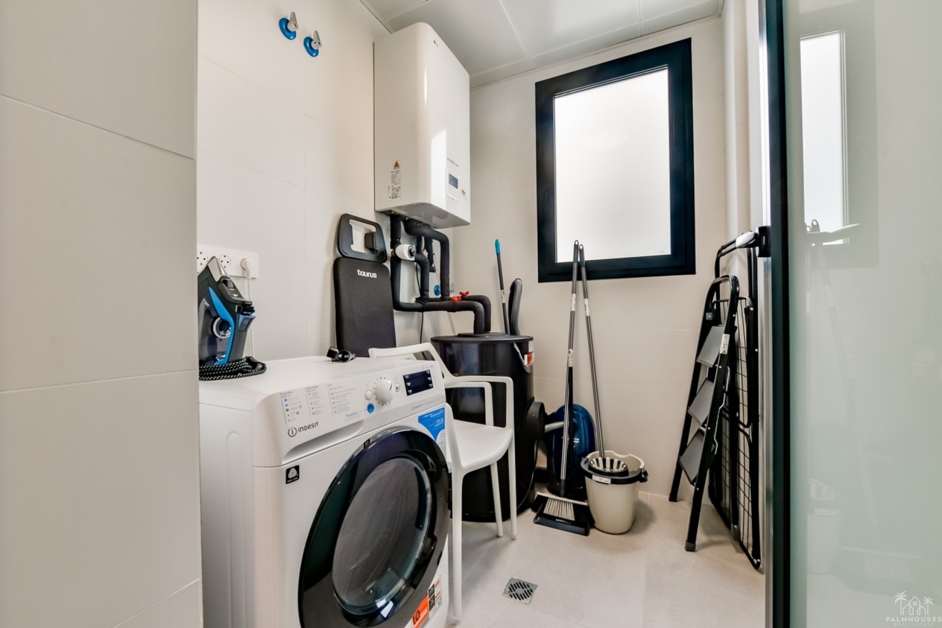 Resale - Apartments - Alfaz del Pi - Albir
