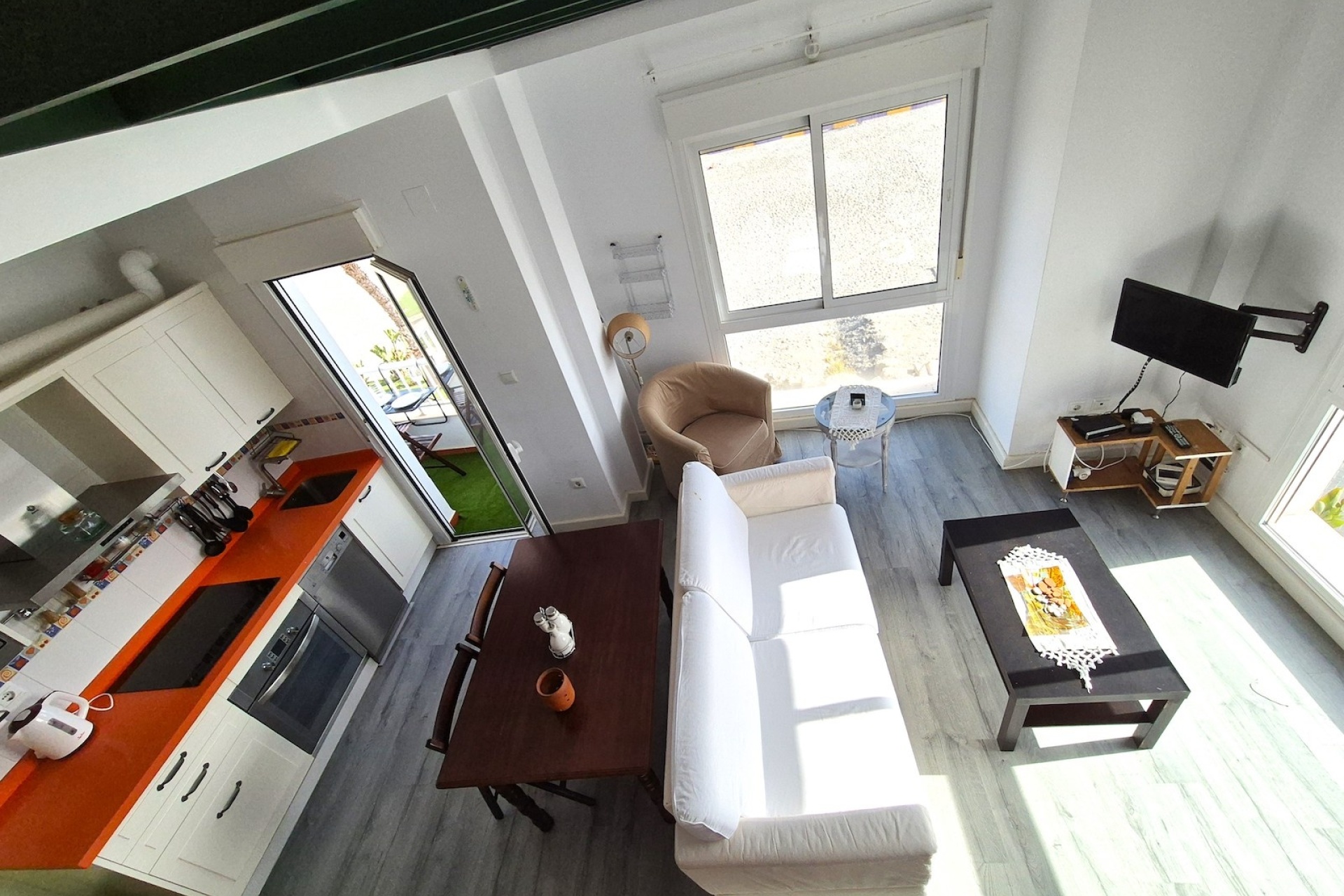 Resale - Apartments - Algarrobo Costa - Costa del Sol