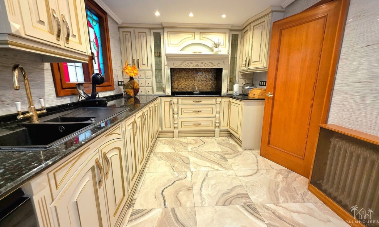 Resale - Apartments - Alicante - Alicante Centro