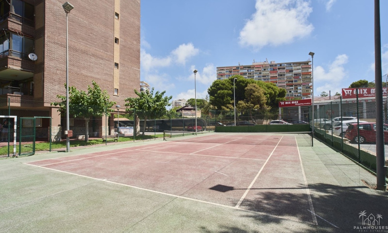 Resale - Apartments - Alicante City - Alicante City Centro