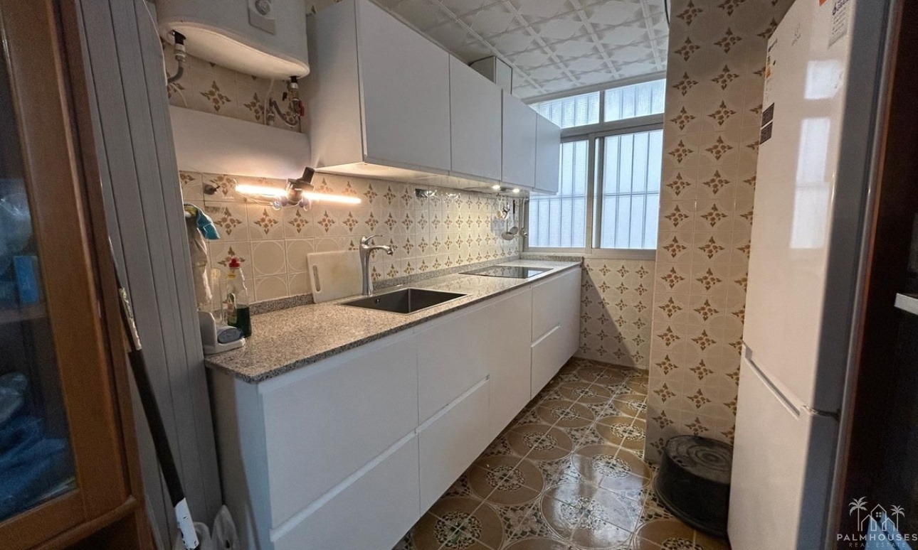 Resale - Apartments - Alicante City - Alicante City Centro