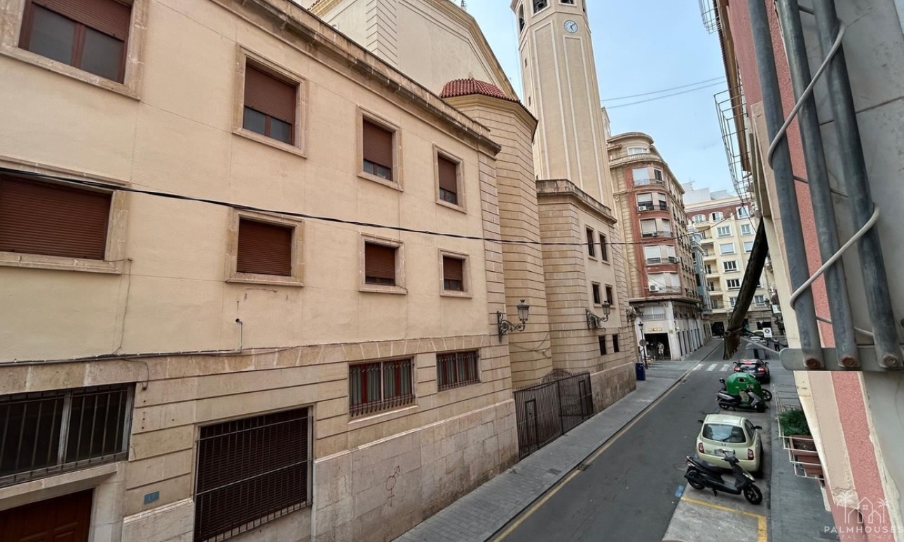 Resale - Apartments - Alicante City - Alicante City Centro