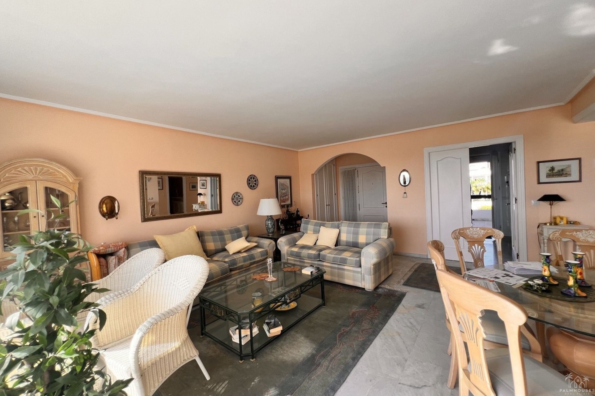 Resale - Apartments - Bel Air - Inland