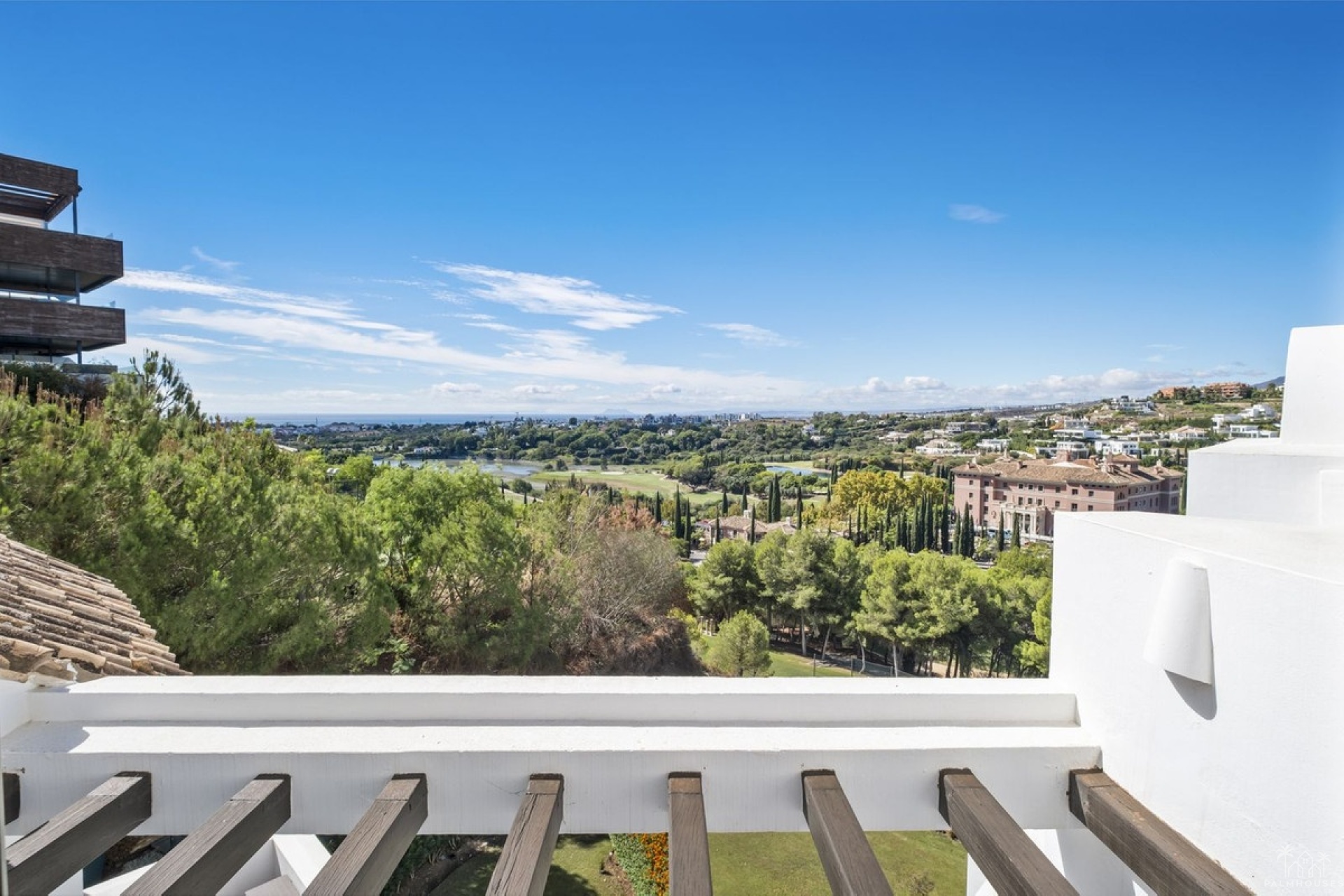 Resale - Apartments - Benahavís - Costa del Sol