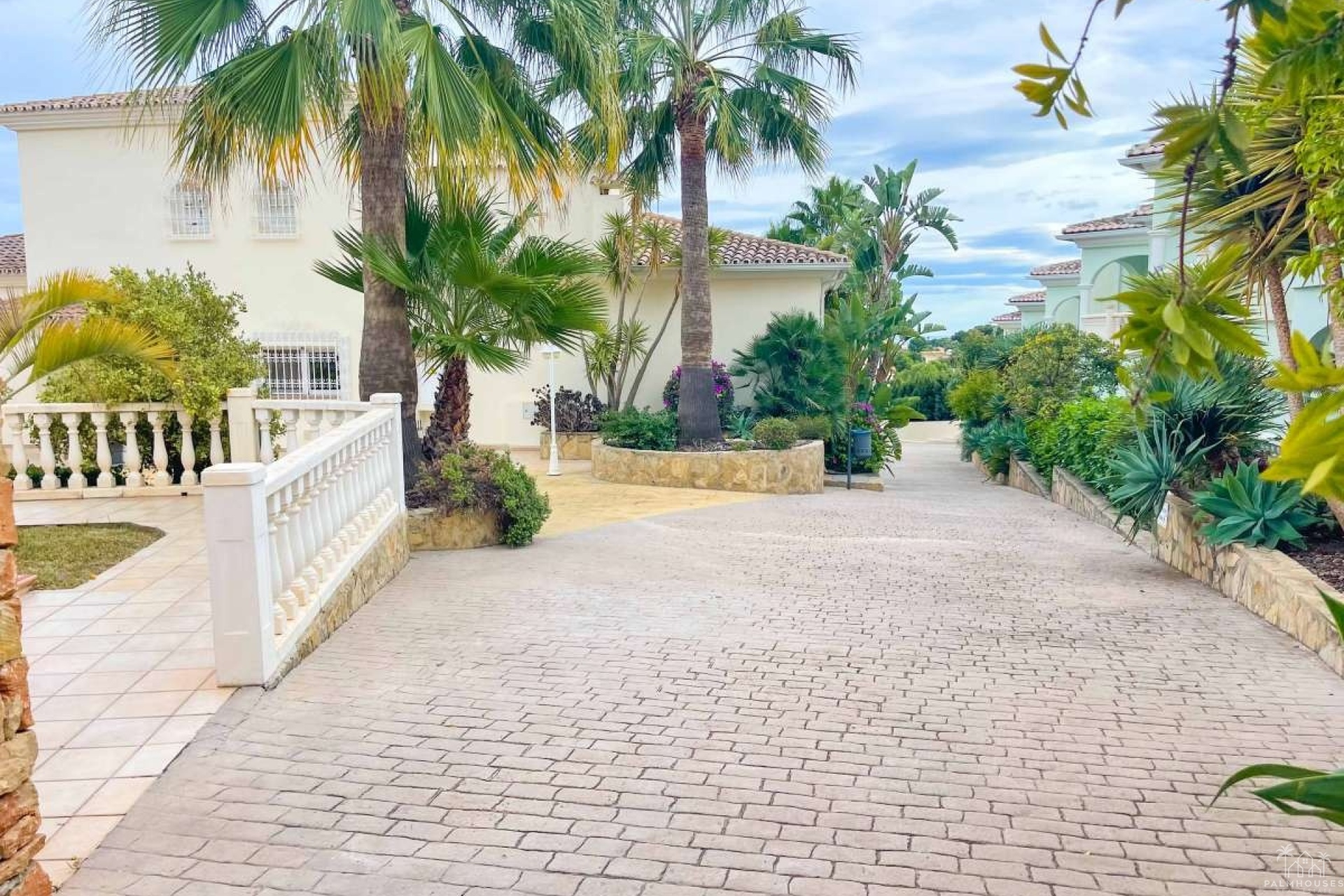Resale - Apartments - Benissa Costa - Costa Blanca