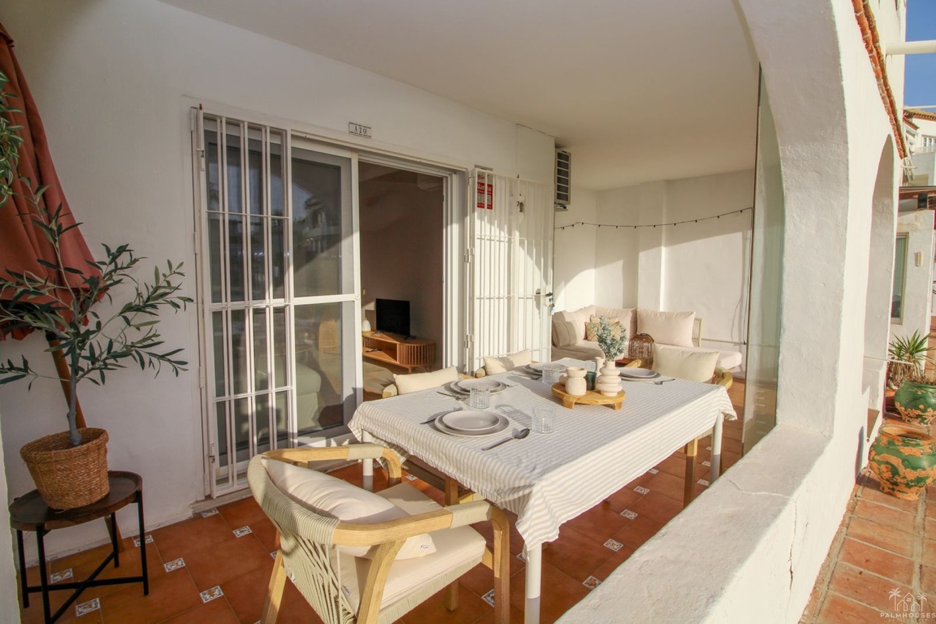 Resale - Apartments - Calahonda - Costa del Sol