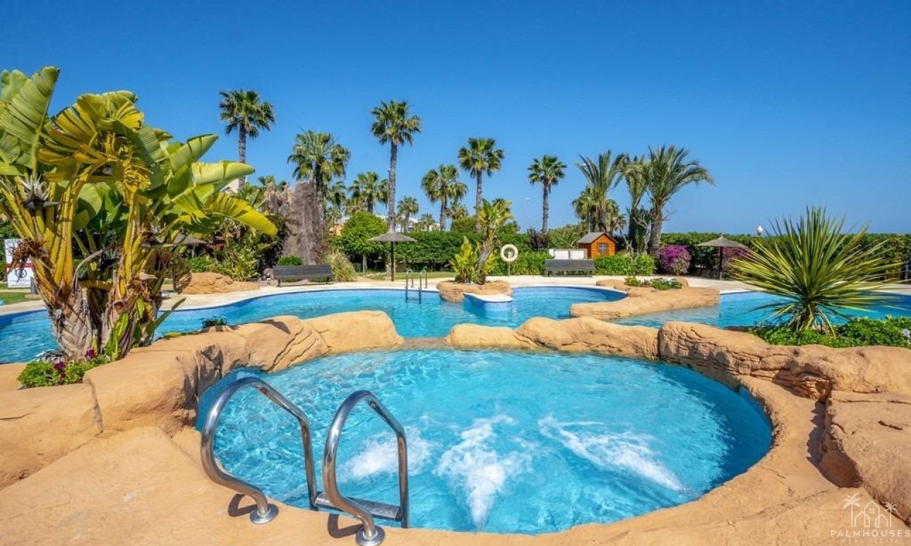 Resale - Apartments - Dehesa De Campoamor - Campoamor