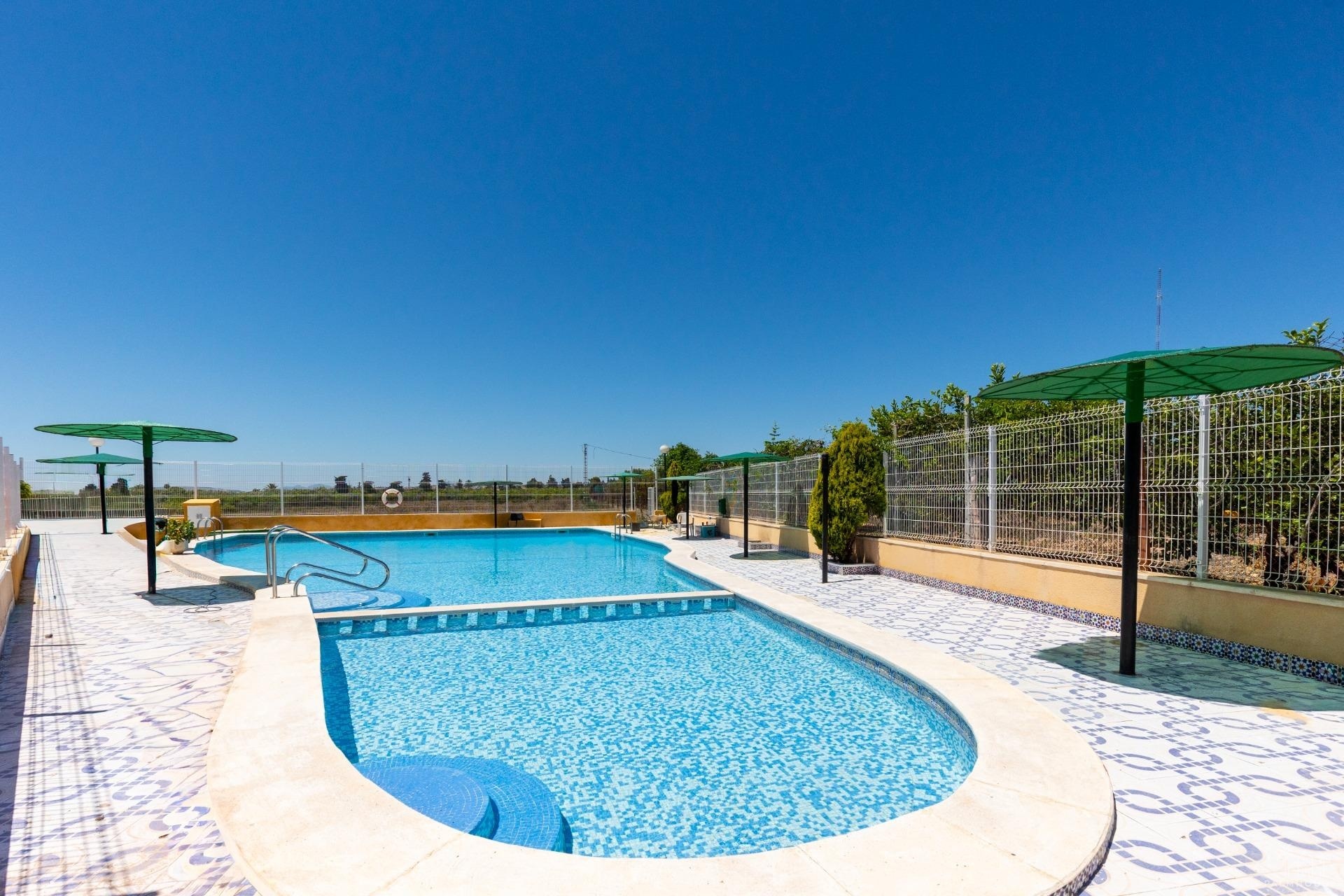 Resale - Apartments - Guardamar del Segura - El moncayo