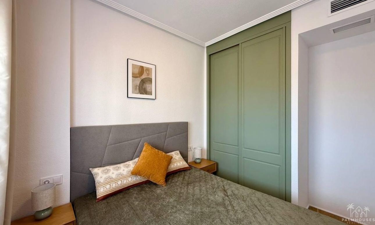 Resale - Apartments - Guardamar del Segura - Puerto