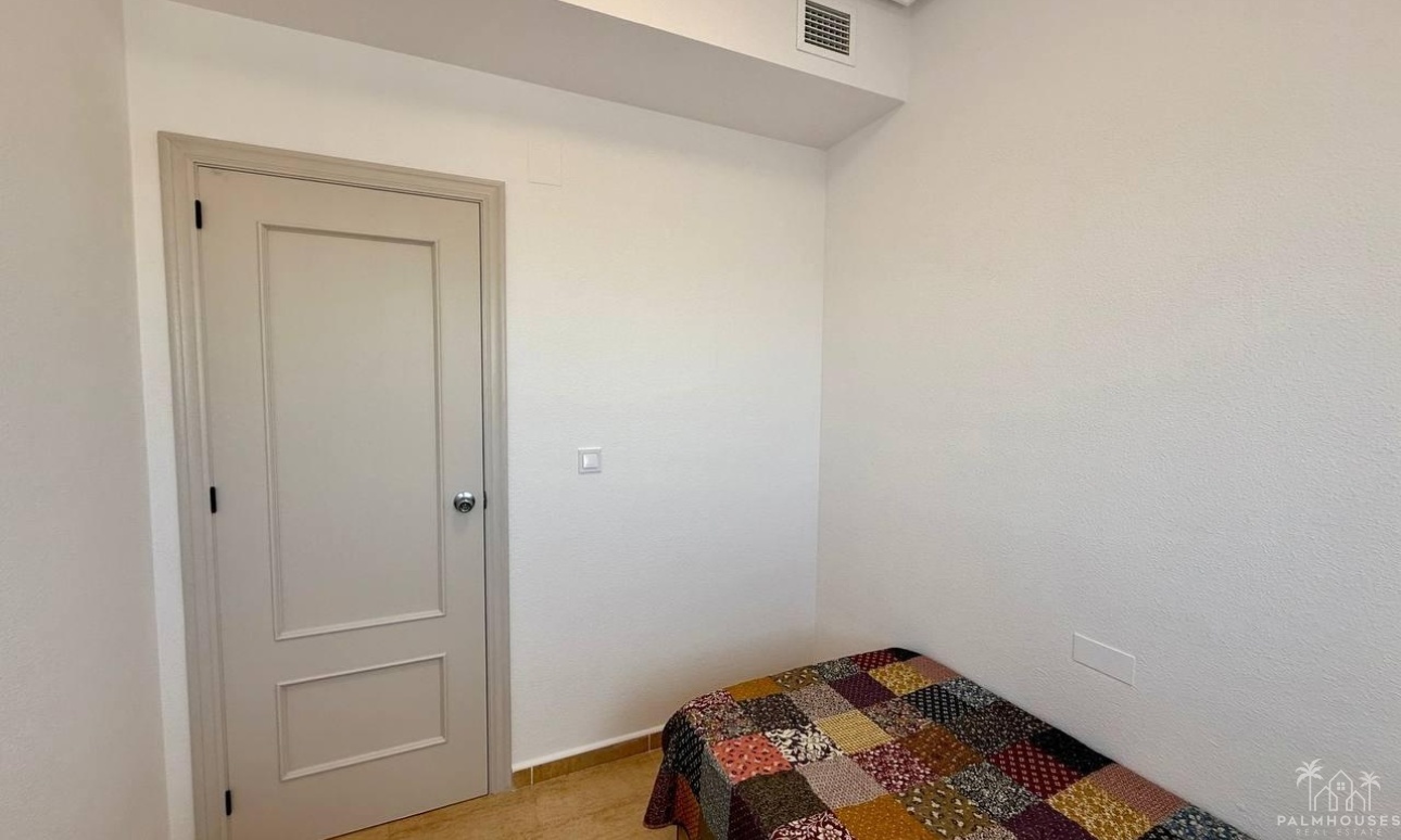 Resale - Apartments - Guardamar del Segura - Puerto