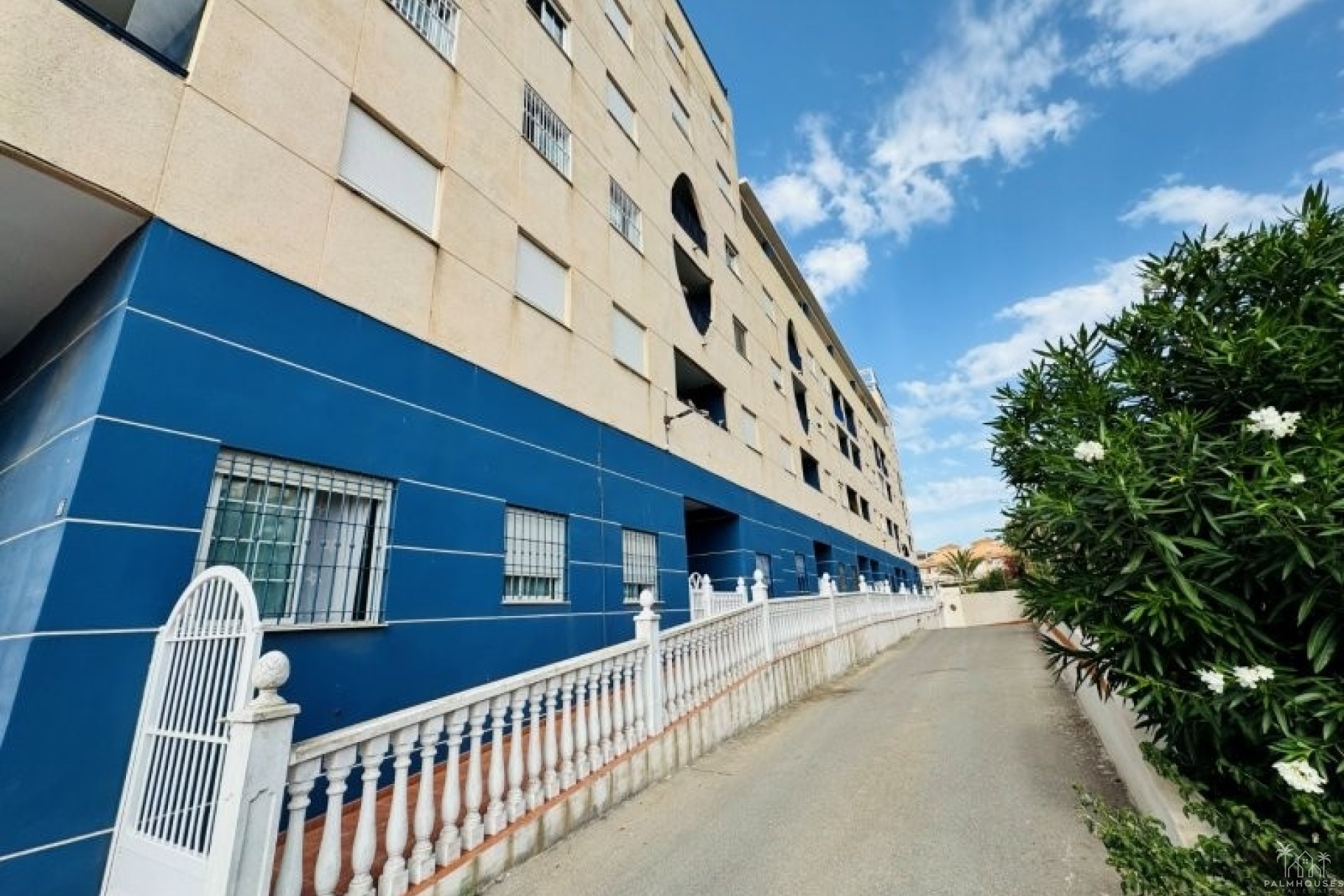 Resale - Apartments - La Mata - Costa Blanca