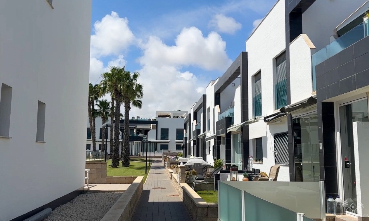 Resale - Apartments - La Zenia - Costa Blanca