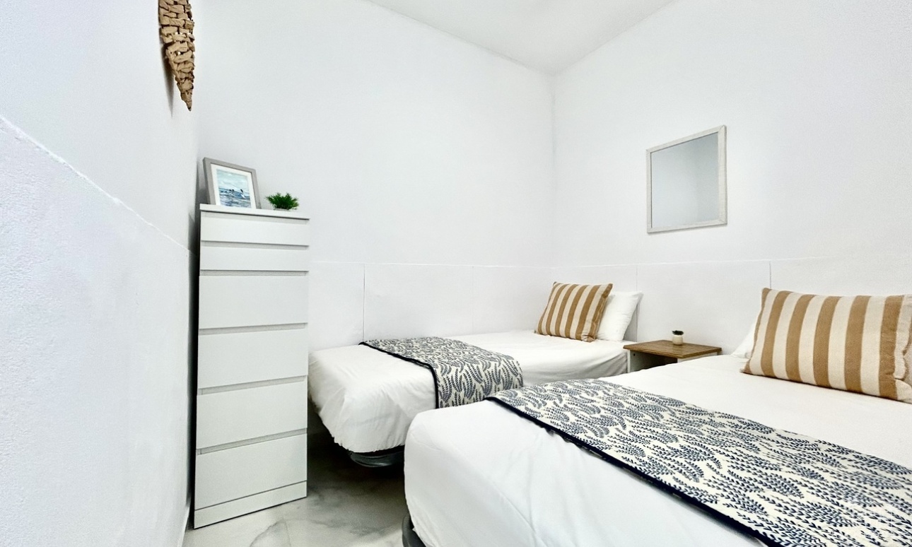 Resale - Apartments - La Zenia - Costa Blanca