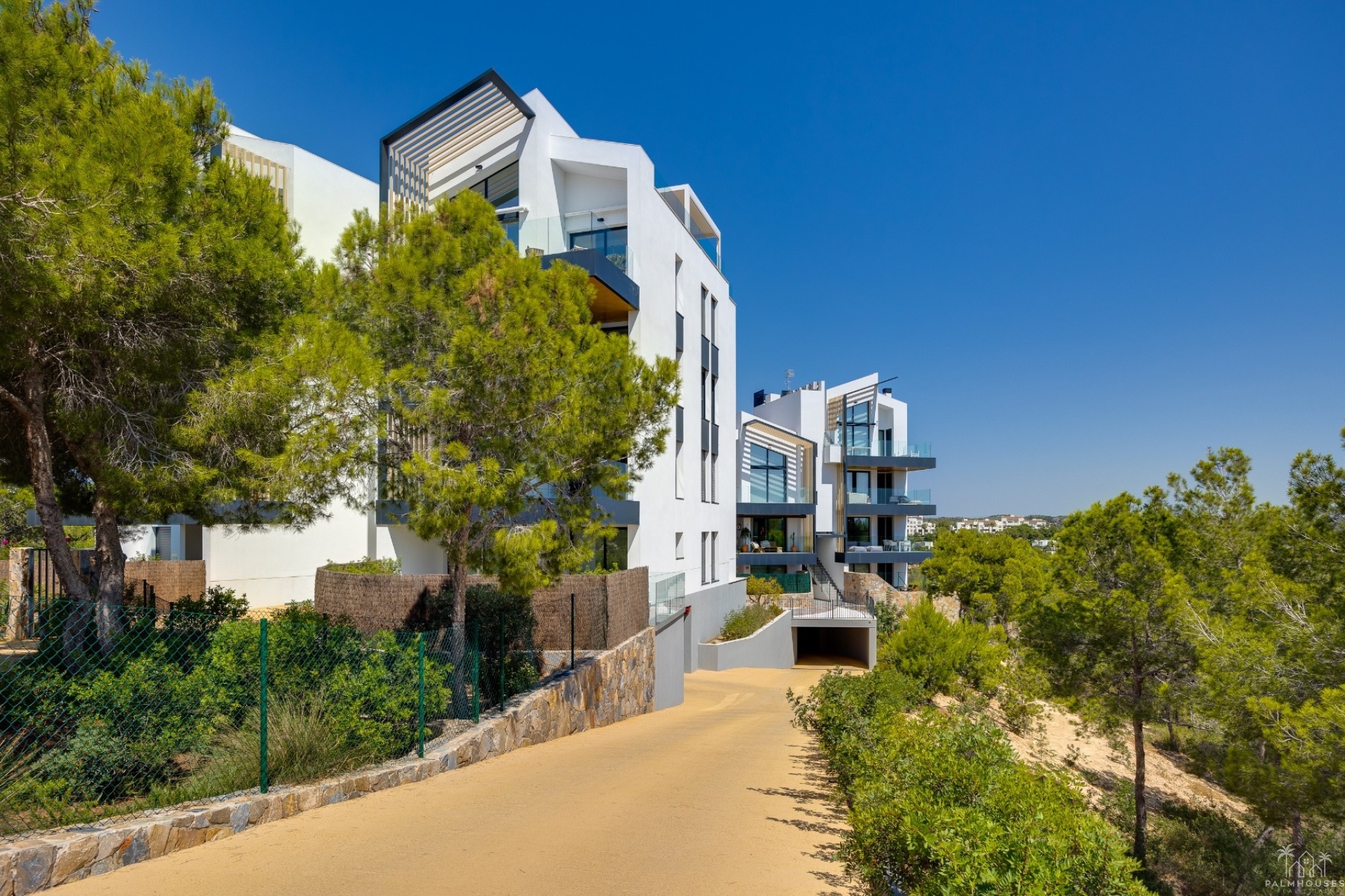 Resale - Apartments - Las Colinas Golf Resort - Las Colinas