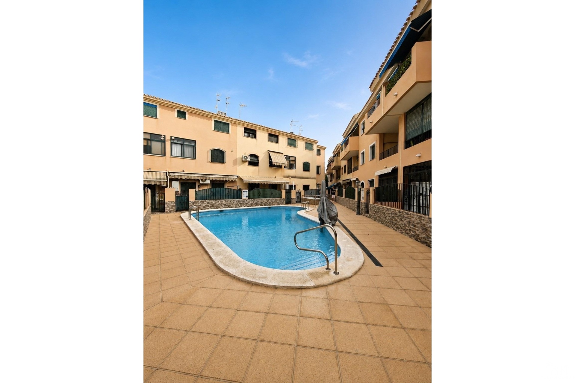 Resale - Apartments - Los Alcazares - Los Narejos-punta Calera