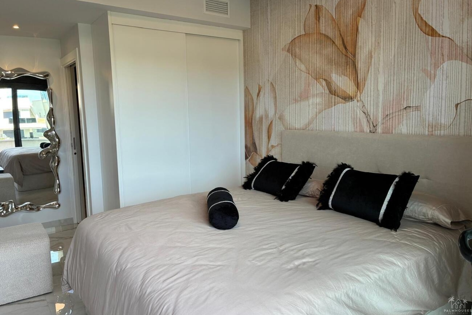 Resale - Apartments - Los Almendros (Orihuela-Costa) - Costa Blanca