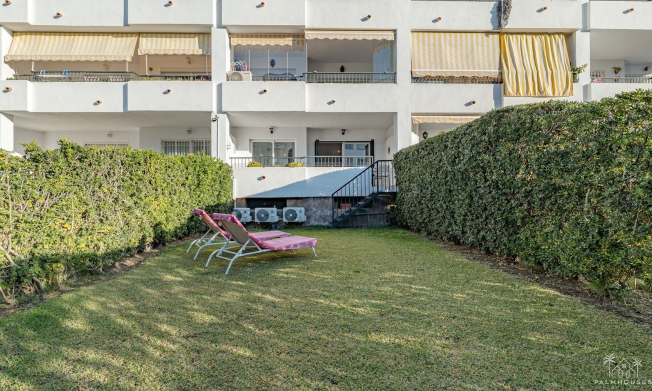 Resale - Apartments - Malaga - Calahonda