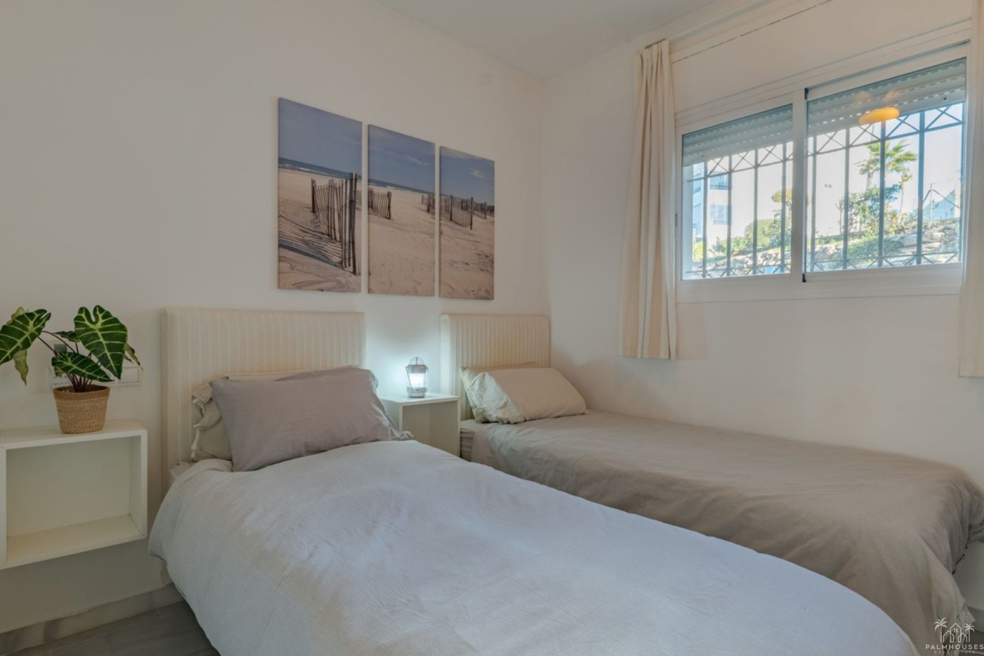 Resale - Apartments - Malaga - Calahonda