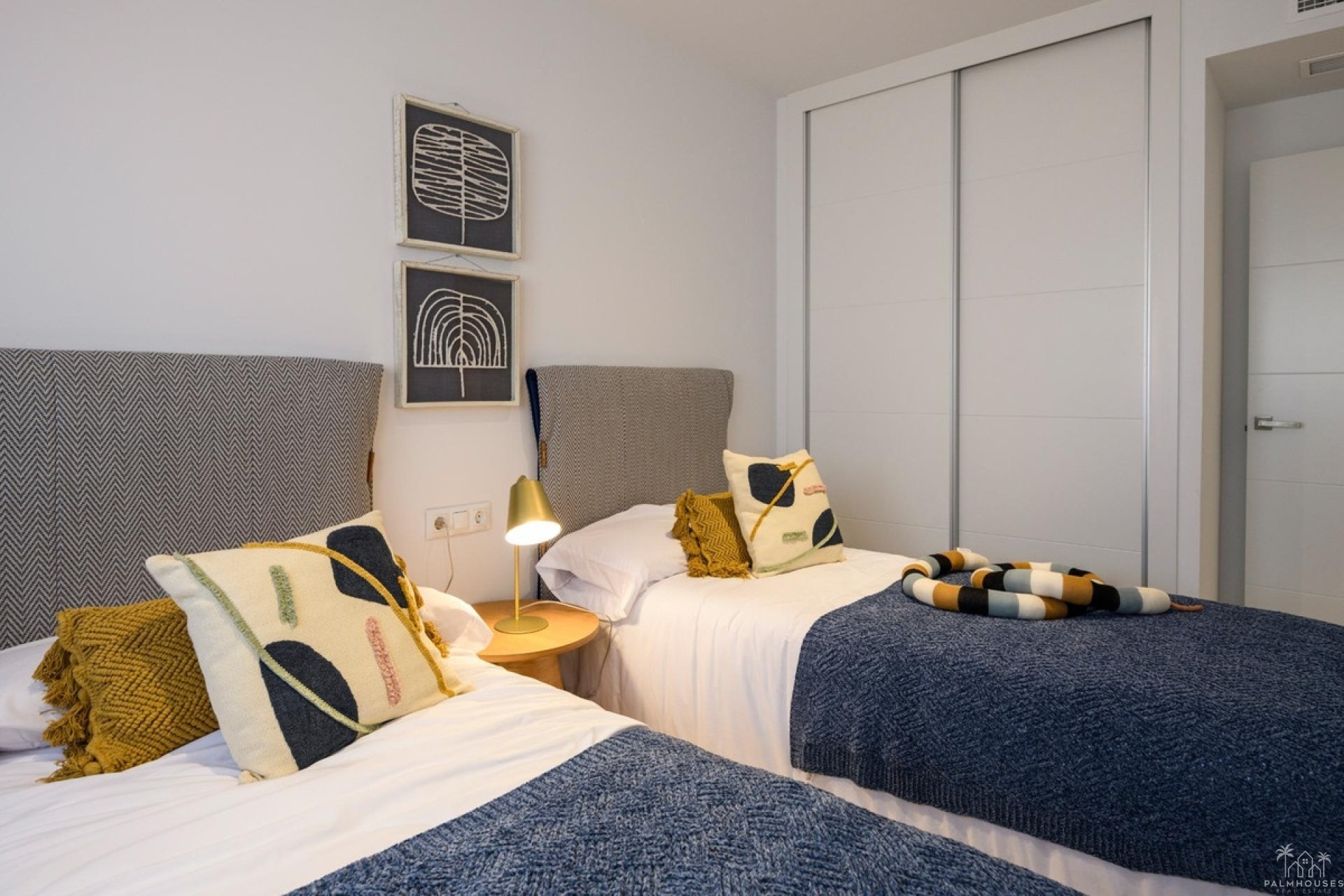 Resale - Apartments - Orihuela - Campoamor