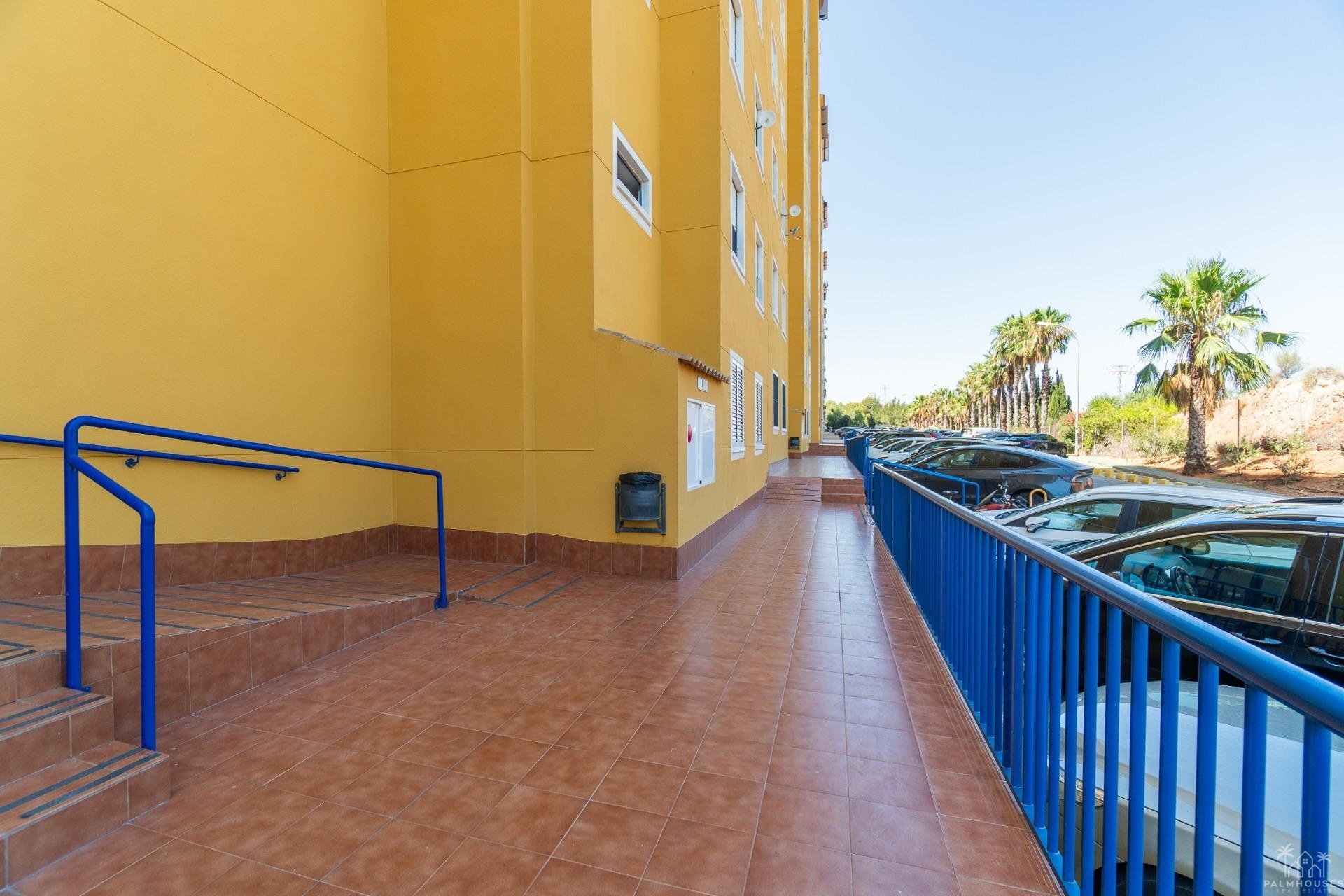Resale - Apartments - Orihuela Costa - Altos de Campoamor