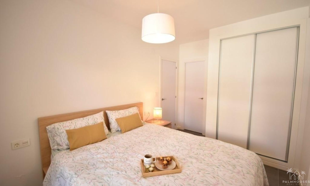 Resale - Apartments - Orihuela Costa - Campoamor