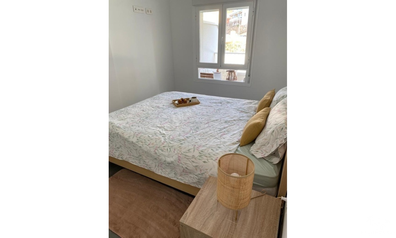 Resale - Apartments - Orihuela Costa - Campoamor