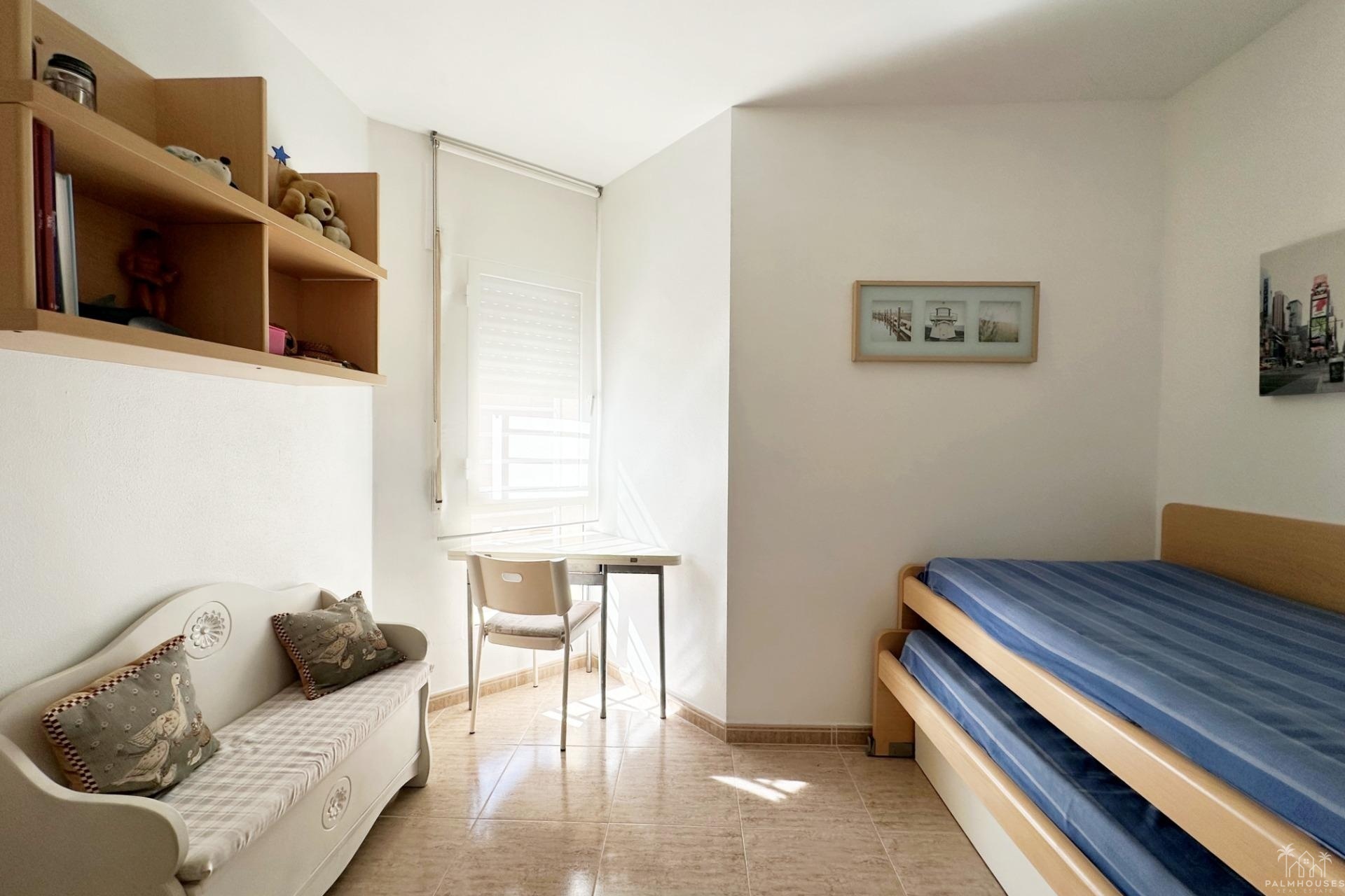 Resale - Apartments - Orihuela Costa - Campoamor