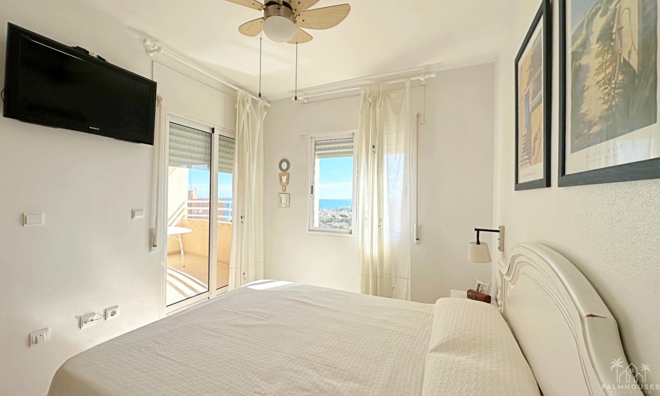 Resale - Apartments - Orihuela Costa - Campoamor