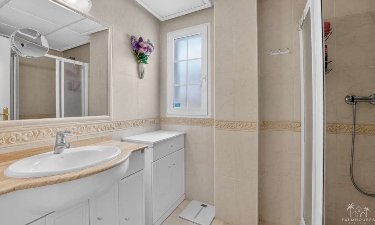 Resale - Apartments - Orihuela Costa - Costa Blanca