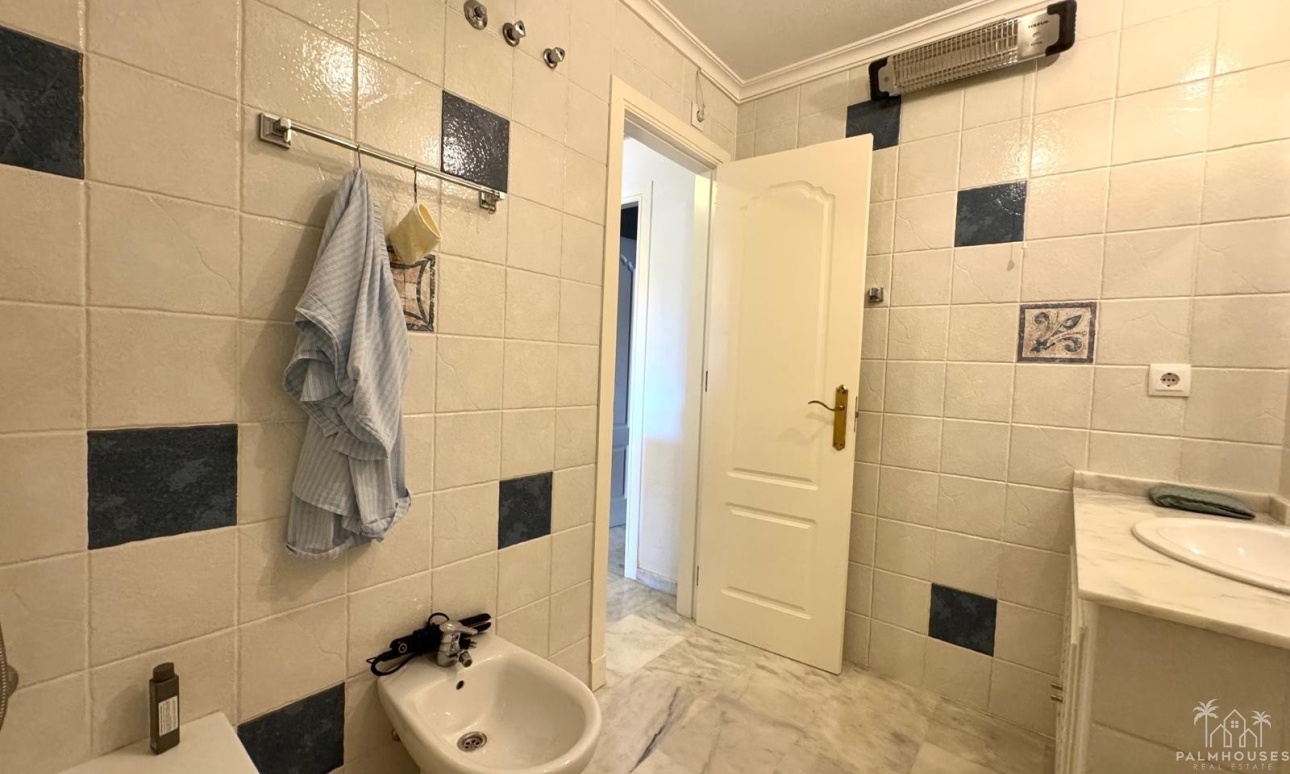 Resale - Apartments - Orihuela Costa - Costa Blanca