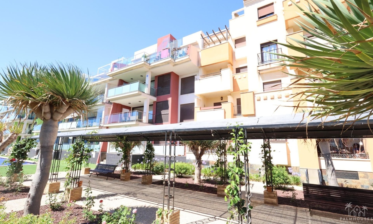 Resale - Apartments - Orihuela Costa - Costa Blanca