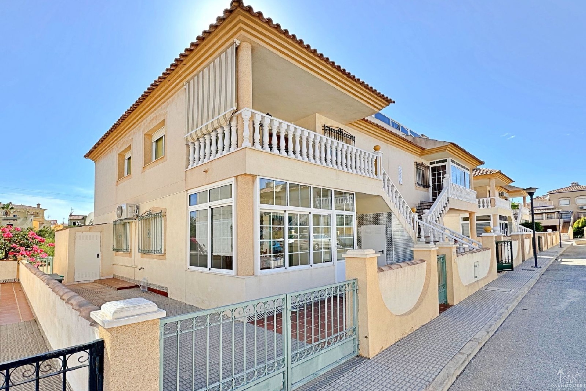 Resale - Apartments - Orihuela Costa - Costa Blanca