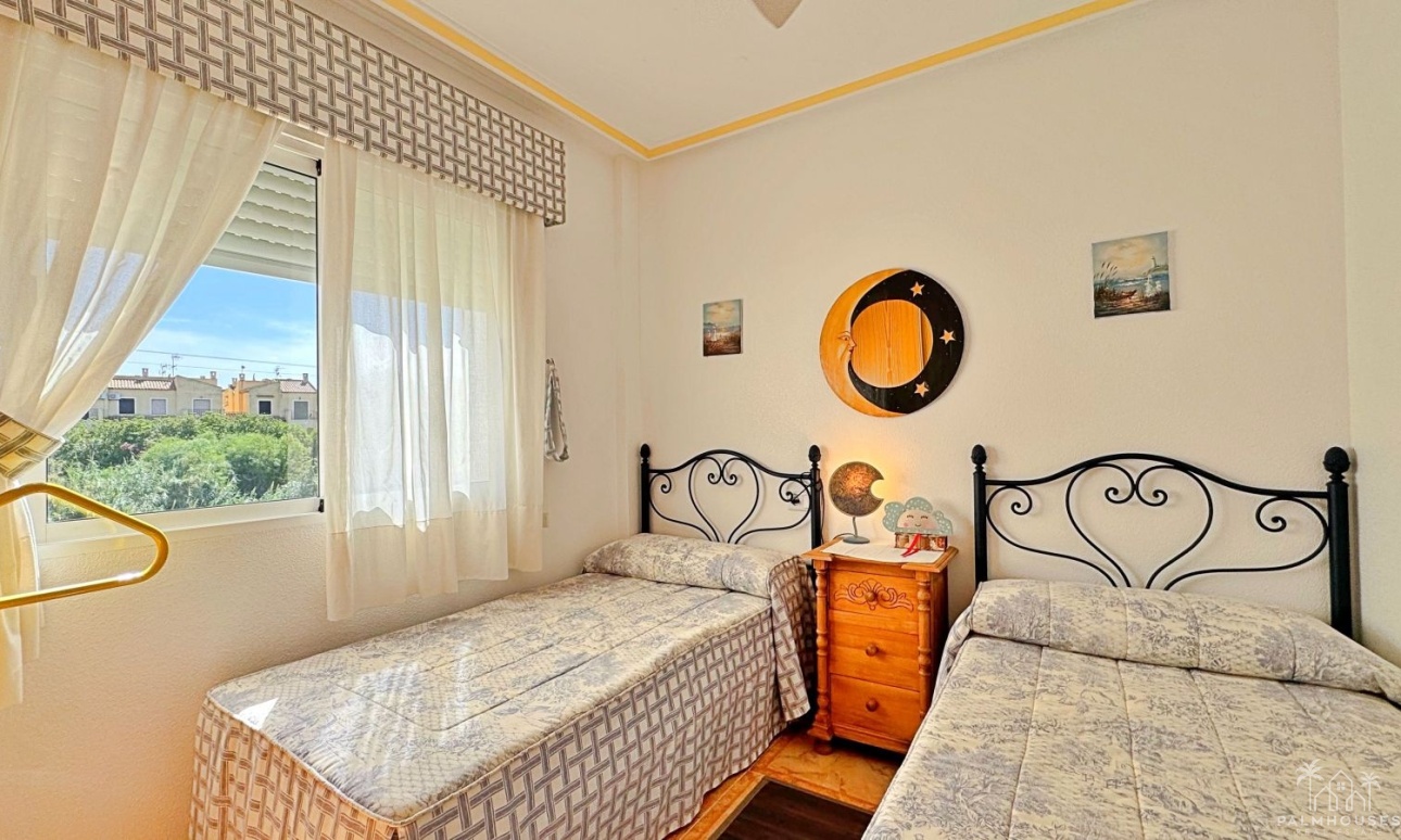 Resale - Apartments - Orihuela Costa - Costa Blanca