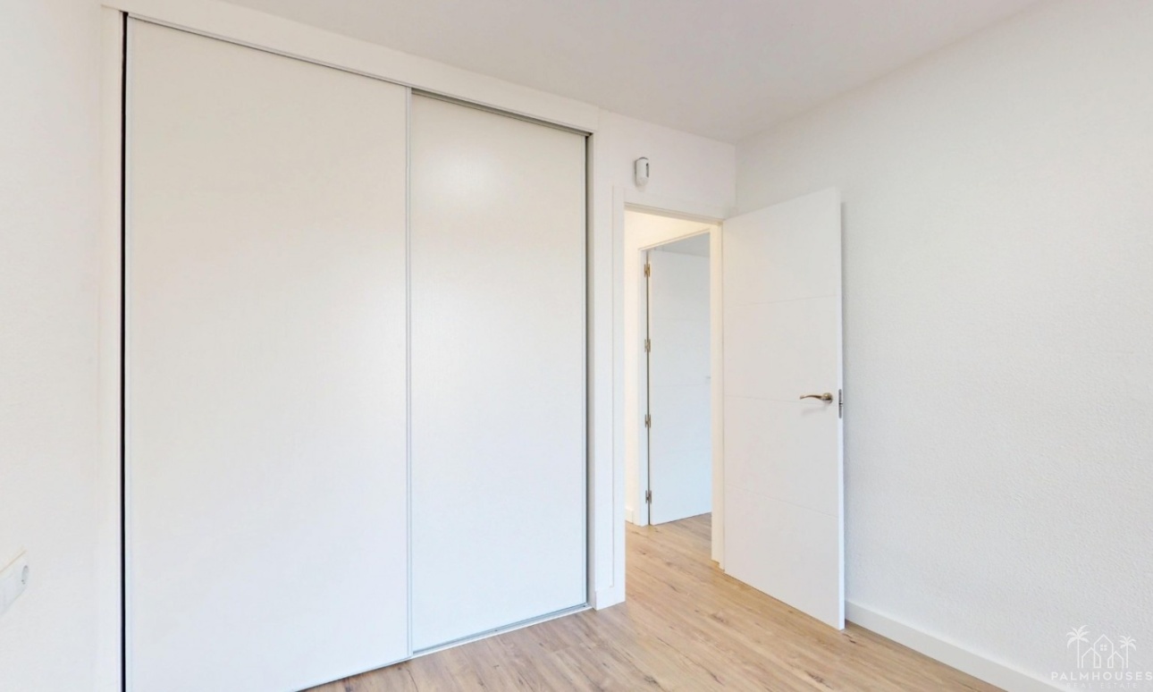 Resale - Apartments - Orihuela Costa - Costa Blanca