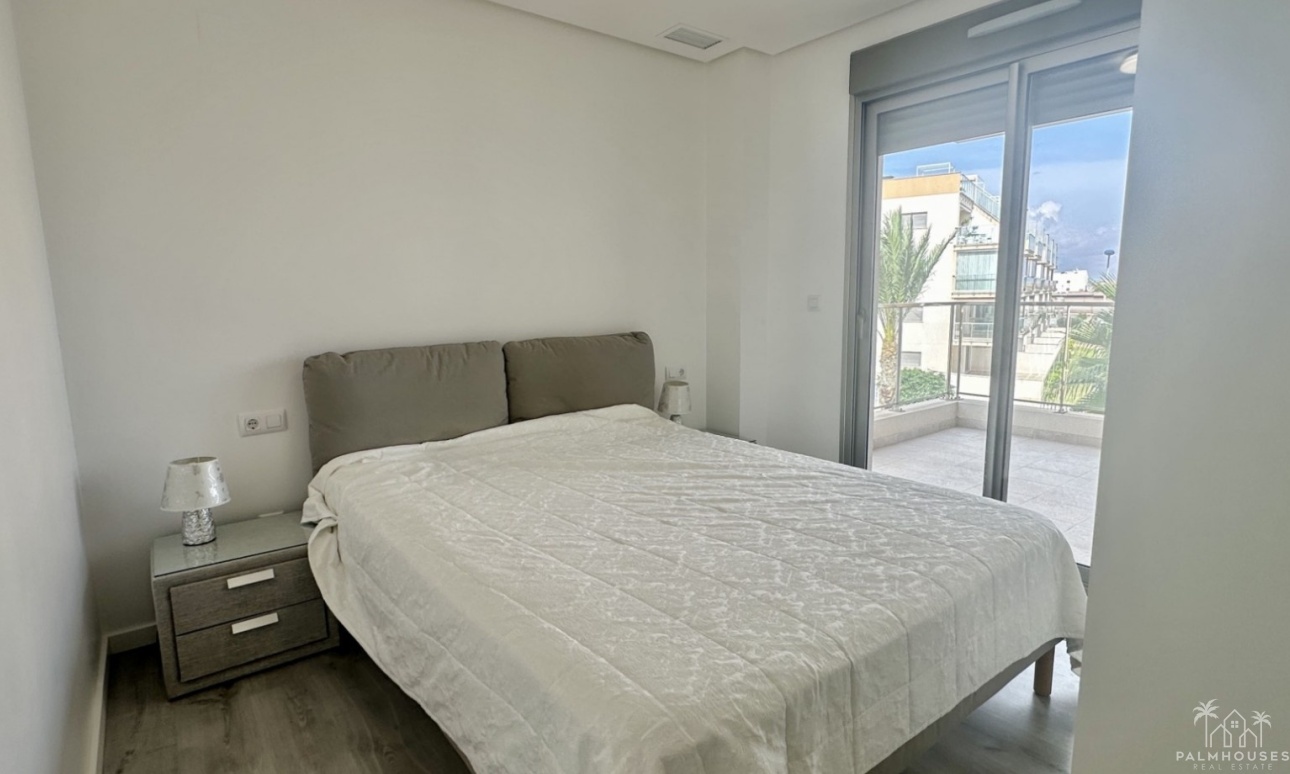 Resale - Apartments - Orihuela Costa - Costa Blanca