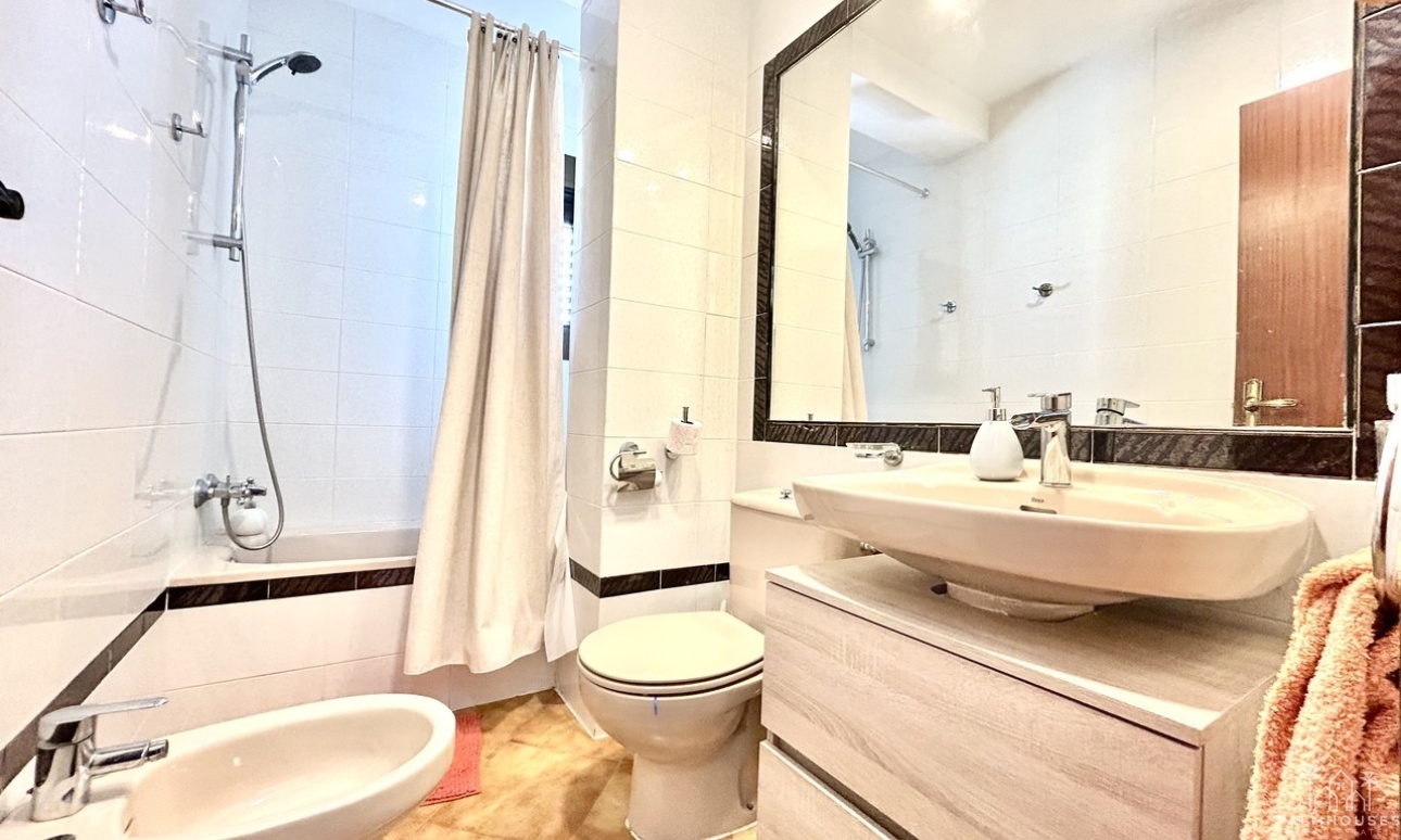 Resale - Apartments - Orihuela Costa - Costa Blanca