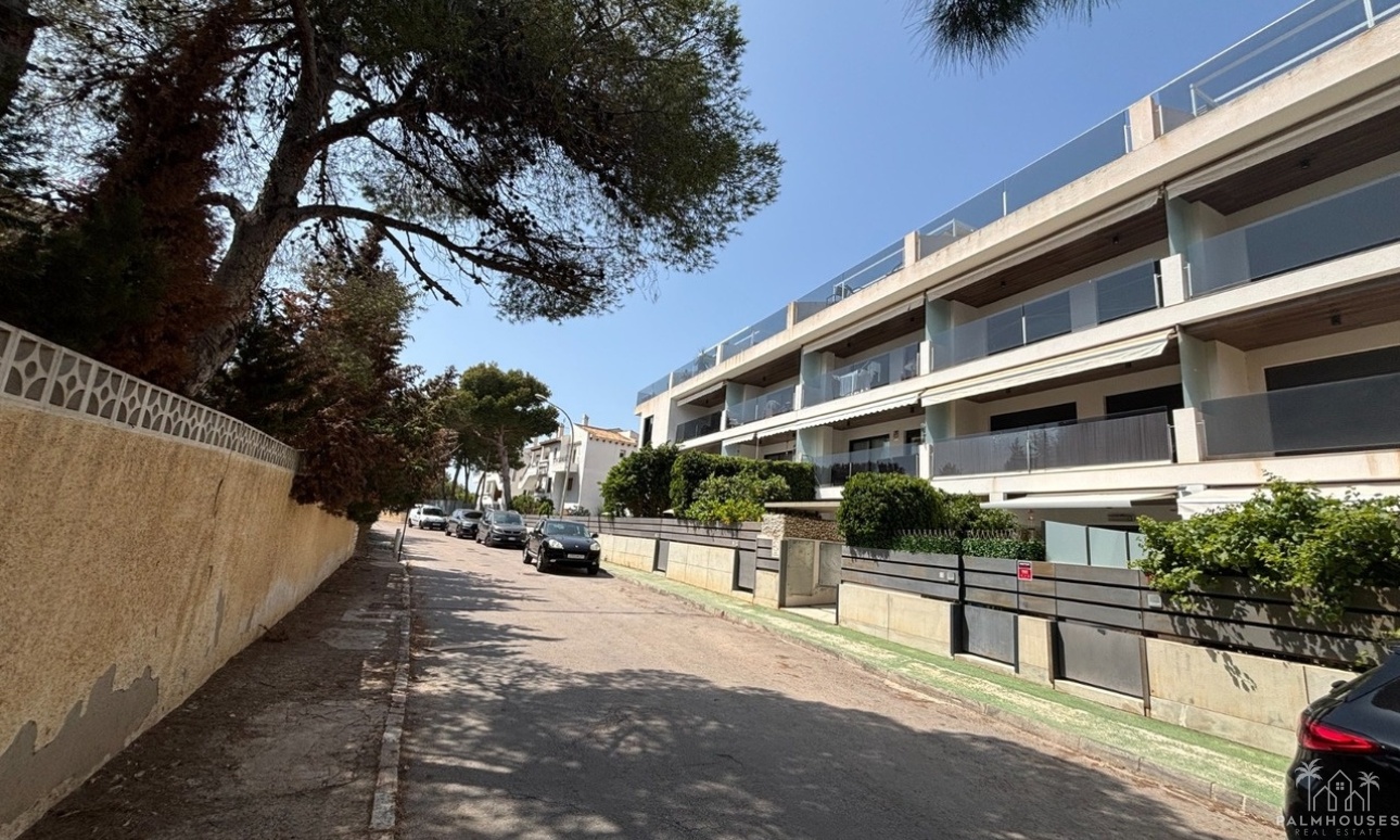 Resale - Apartments - Orihuela Costa - Costa Blanca