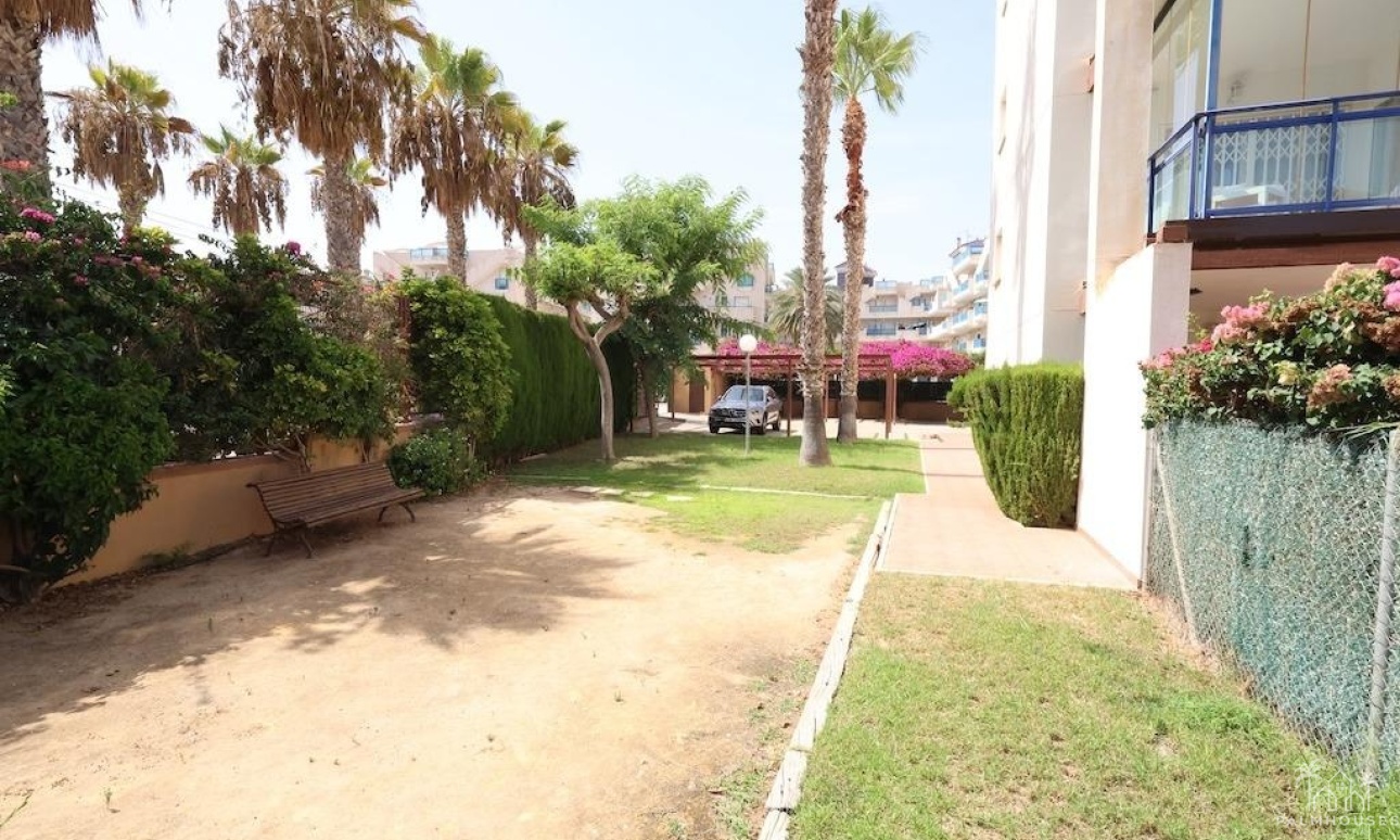 Resale - Apartments - Orihuela Costa - Costa Blanca