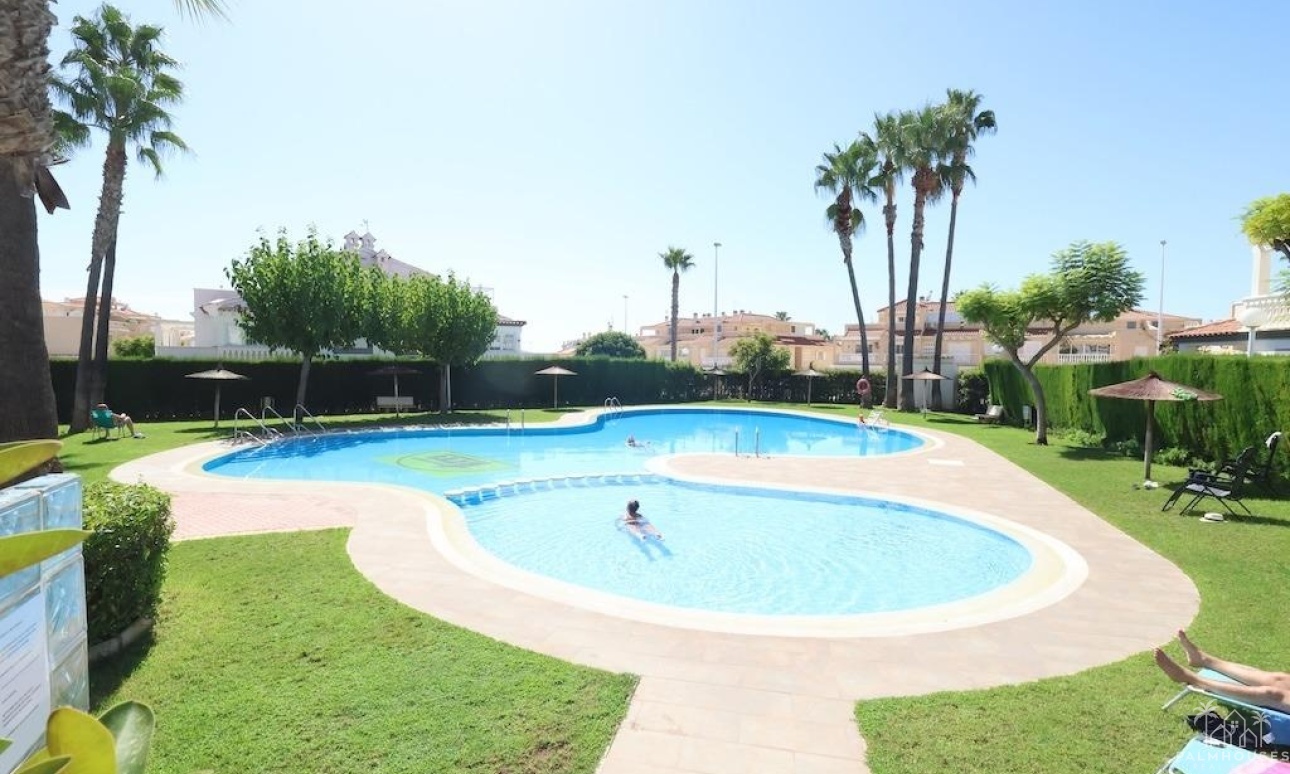 Resale - Apartments - Orihuela Costa - Costa Blanca