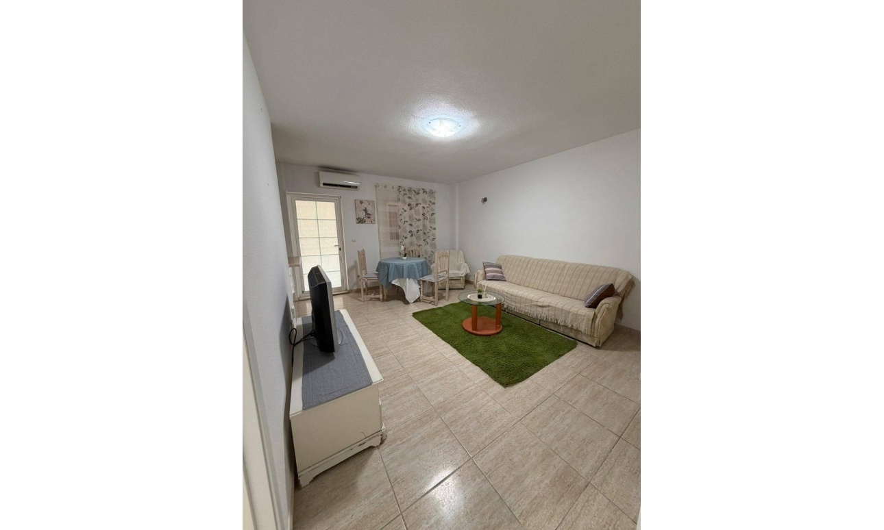 Resale - Apartments - Orihuela Costa - La Regia