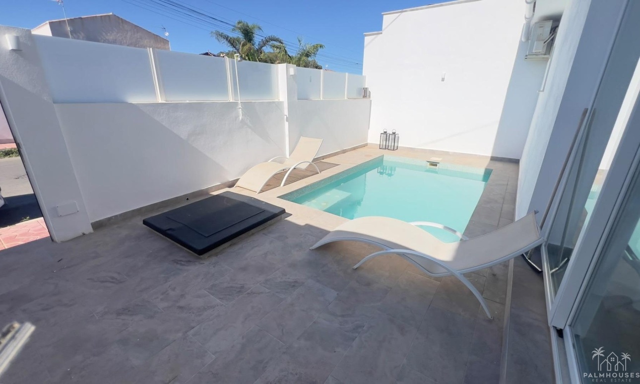 Resale - Apartments - Orihuela Costa - La Regia