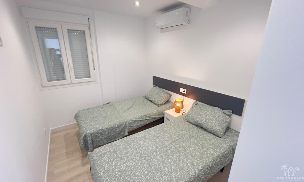 Resale - Apartments - Orihuela Costa - La Regia