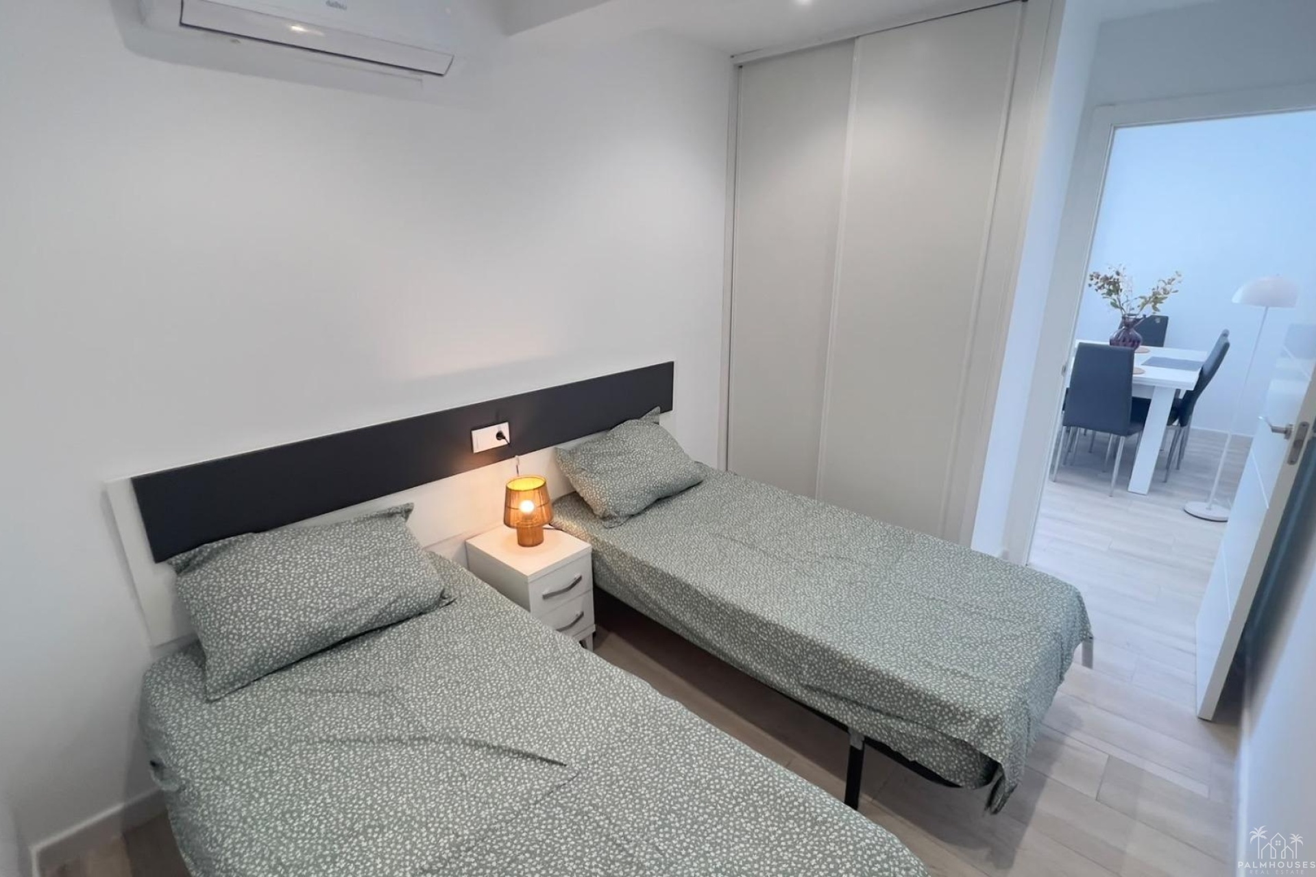 Resale - Apartments - Orihuela Costa - La Regia